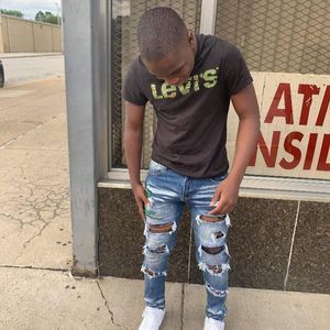 Meet your Posher, Deontae